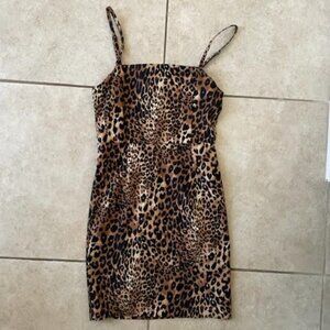 perfect body con leopard print dress